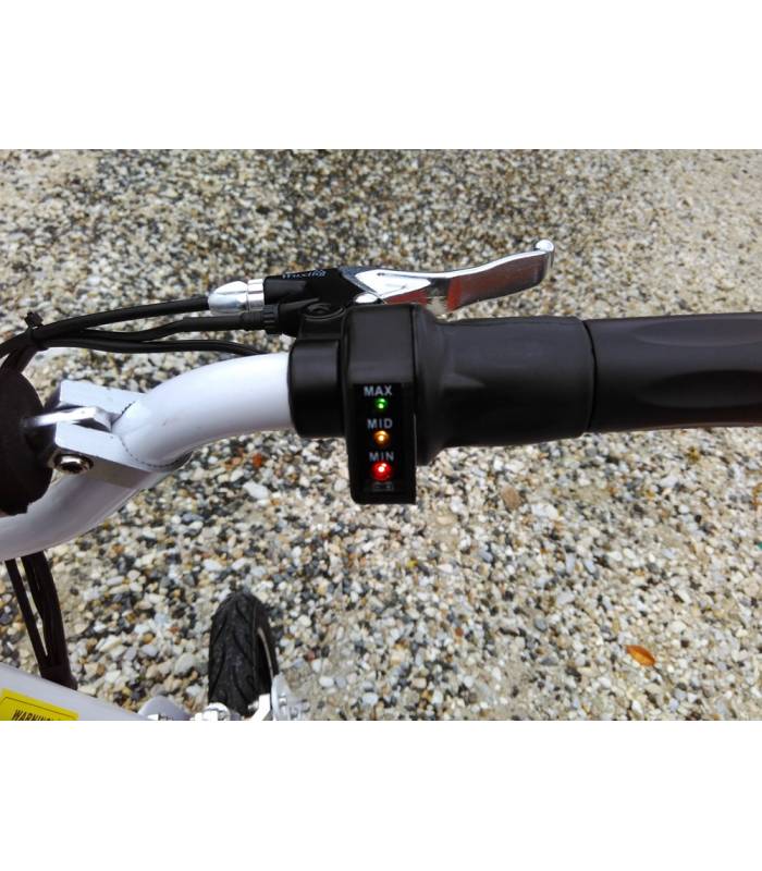 Tmax Scooter CHES-001B On road 1000W