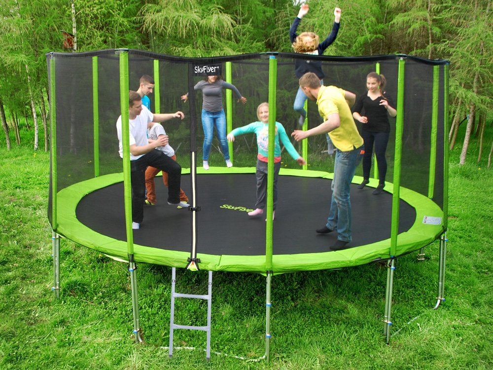 SkyFlyer Záhradná trampolína 487cm 16FT s ochrannou sieťou a rebríkom, zelená