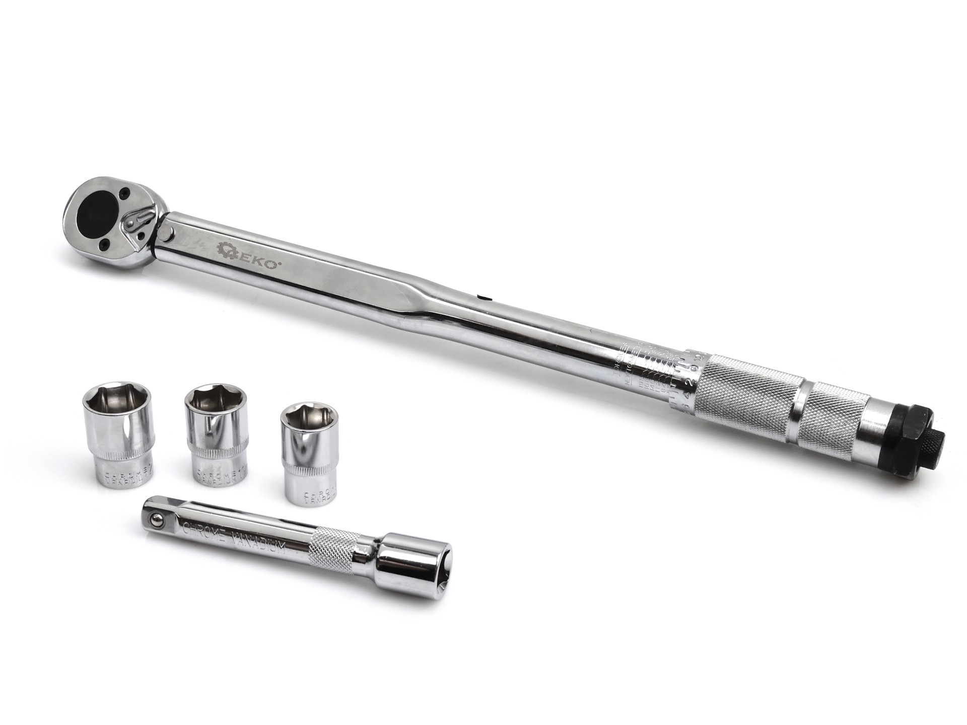 1/2" momentový kľúč 28-210Nm + nástrčky a predĺženie - GEKO G10064