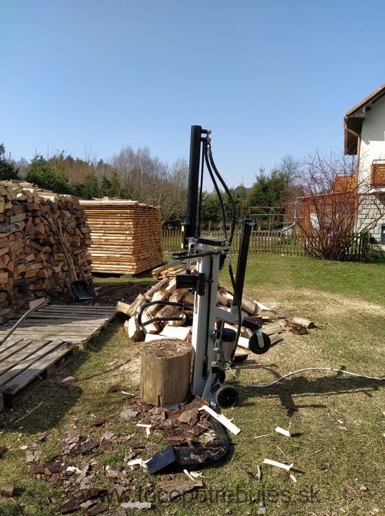 Štiepačka na drevo LUMAG HOS 12TPRO