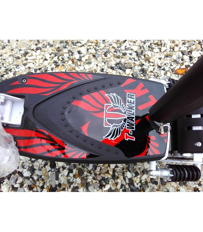 Tmax Scooter CHES-001B On road 1000W