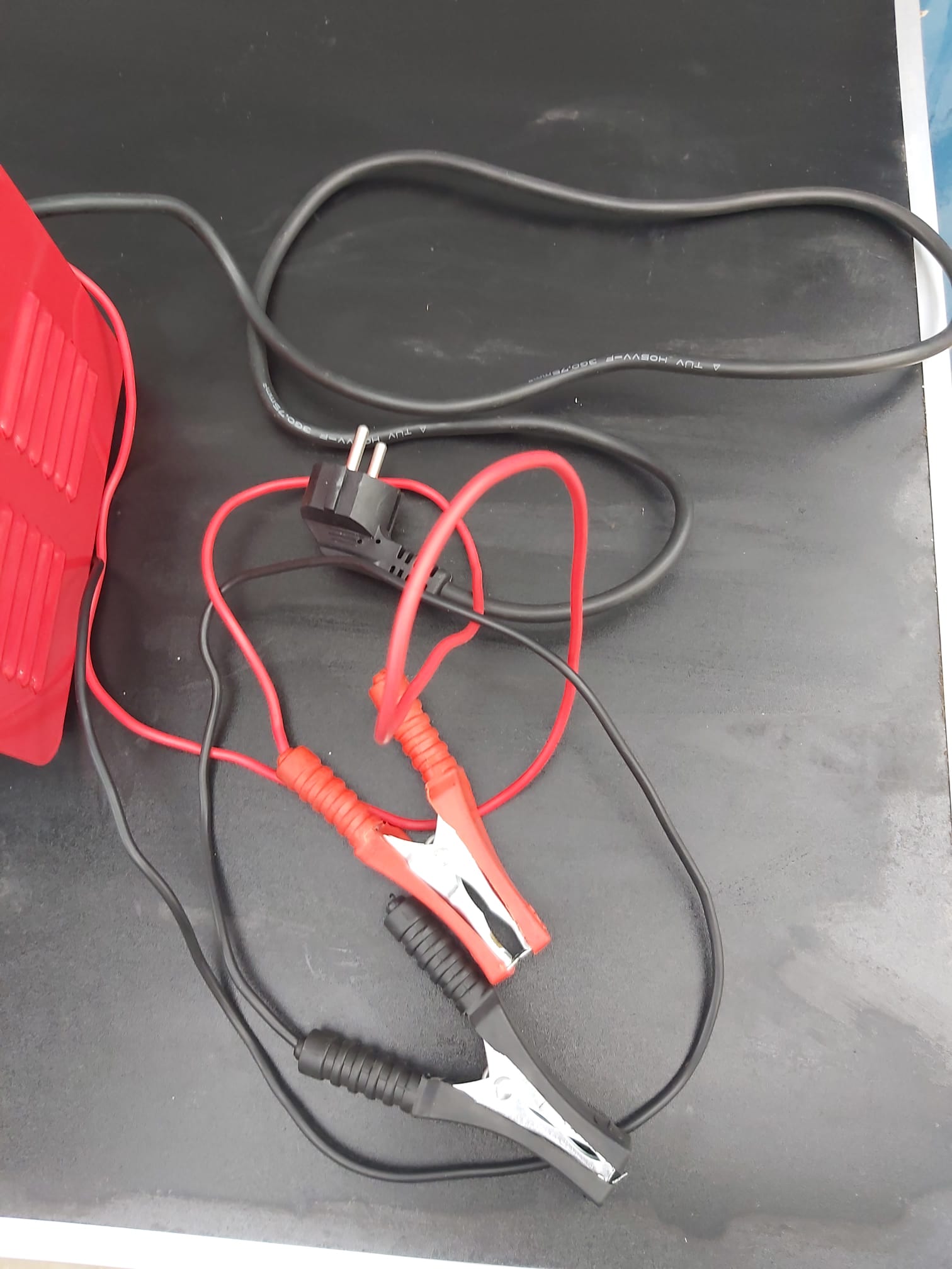 Nabíjačka 100A PTC100-B 6/12V - GEKO G80021, POUŽITÝ