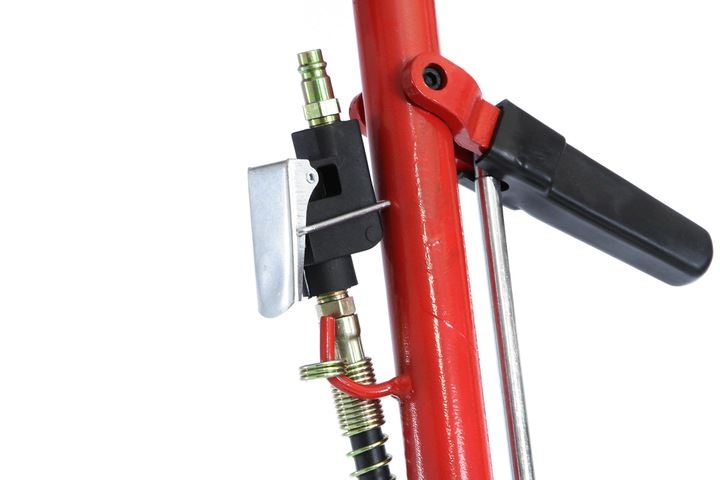 Pneumaticko-hydraulický pojazdný zdvihák 22T - MAR-POL M80392-2