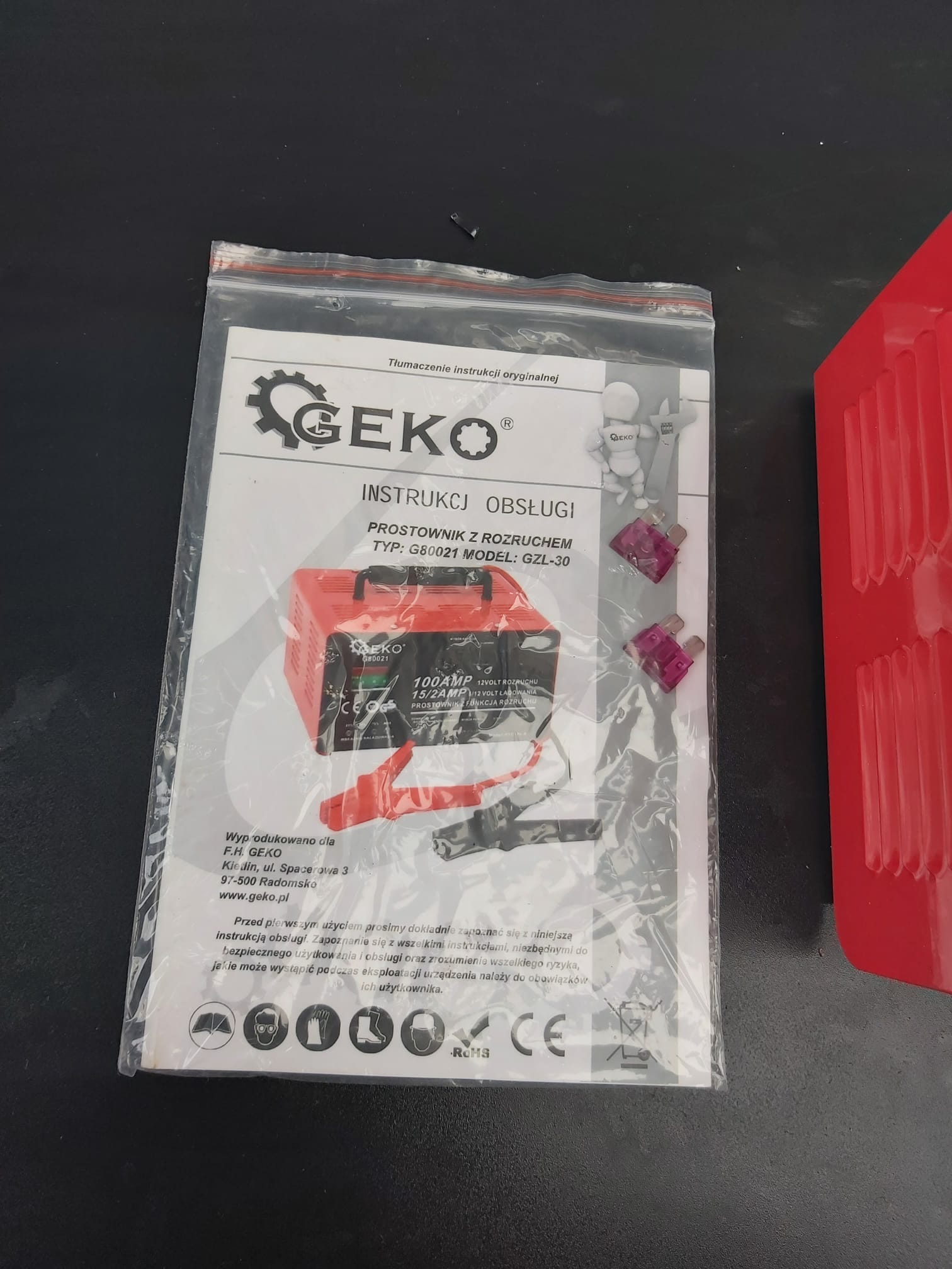 Nabíjačka 100A PTC100-B 6/12V - GEKO G80021, POUŽITÝ