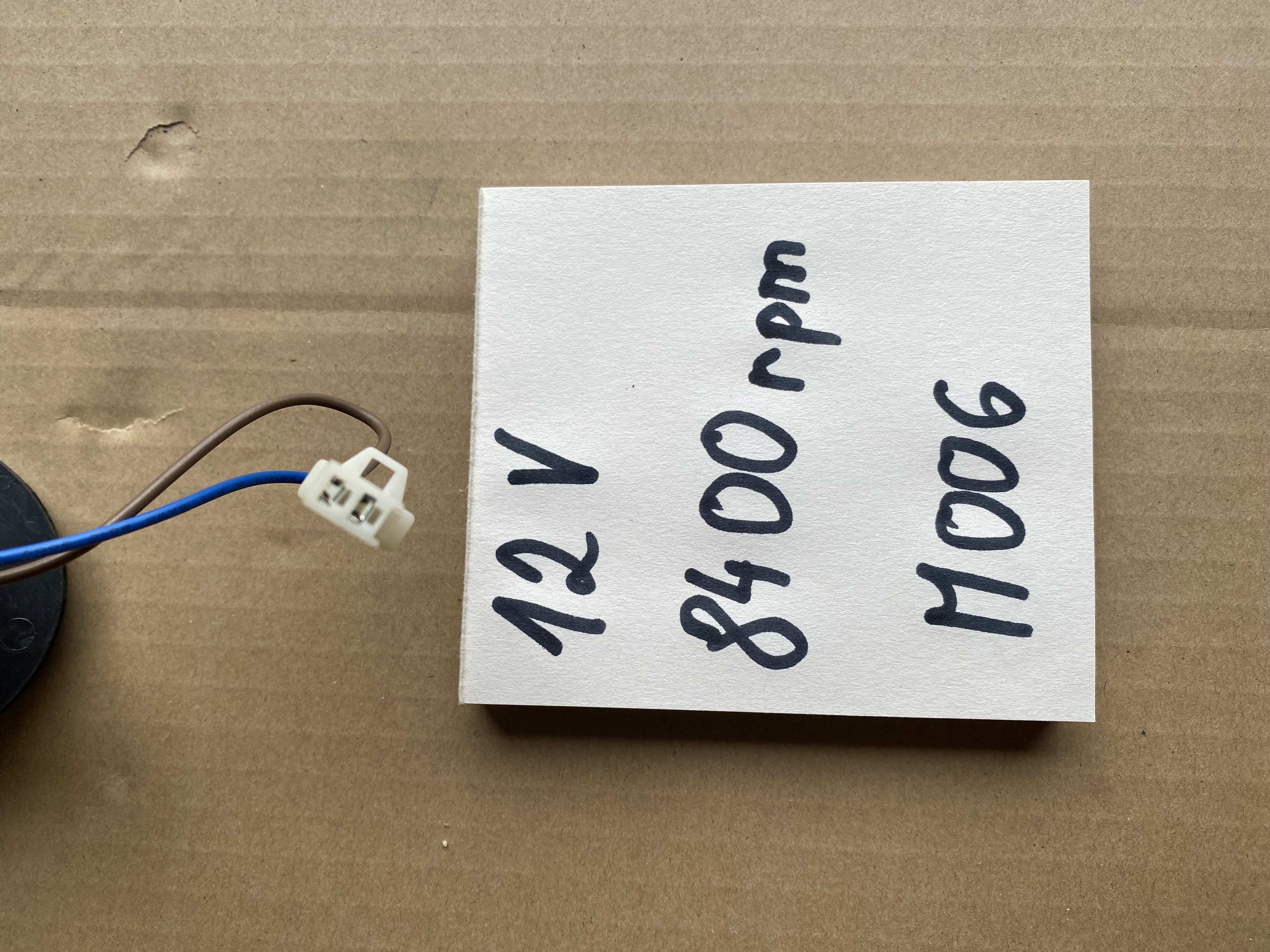 Motor s prevodovkou 12V 8400rpm - použitý