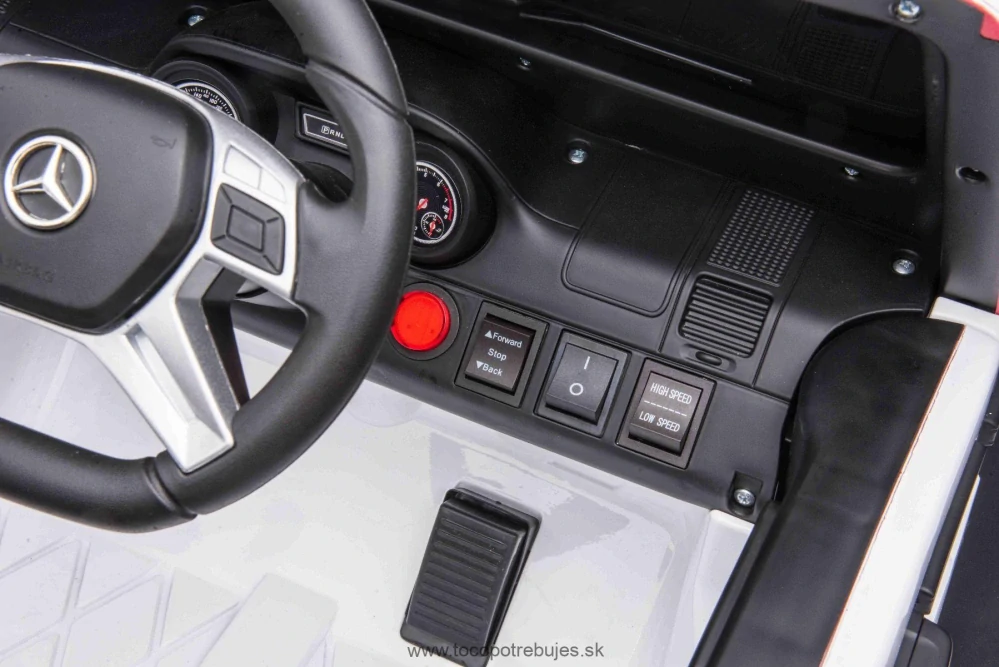Elektrické autíčko Mercedes-Benz G63 AMG 6X6, Jednomiestne, červené, 6 Kolies s nezávislým odpružením, Pohon 2 x 45W, 12V10AH Batéria, Plastové kolesá a sedadlo, Diaľkové ovládanie, Licencované
