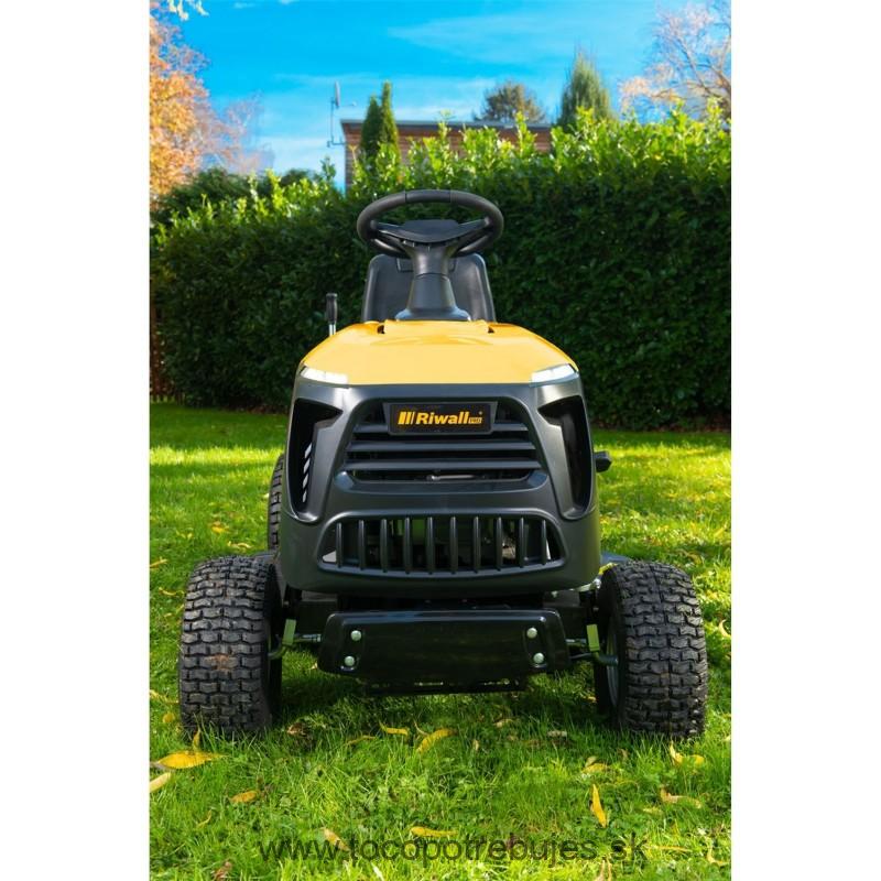 Riwall PRO RLT 92 HRD Trávny traktor 92 cm zadné vyhadzovanie TK13G2501001B