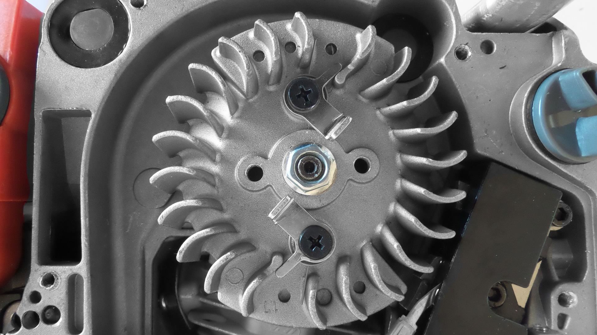 DEMON CS-65T Motorová píla reťazová benzínová 3,2Kw CS65T M83132