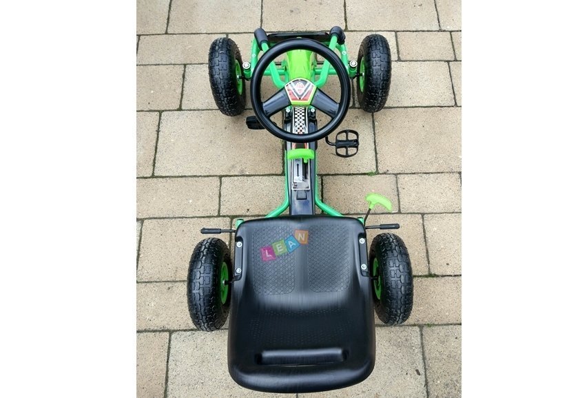 Majlo Toys Detská šliapacia motokára s nafukovacími kolesami Formule 15 zelená