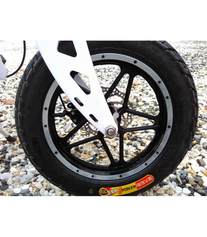 Tmax Scooter CHES-001B On road 1000W