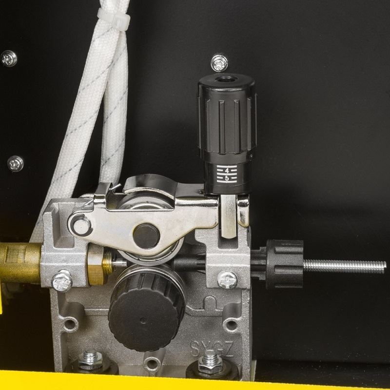 Powermat PM-IMG-210S Zvárzvárací invertor 210A MIG/ MAG/MMA