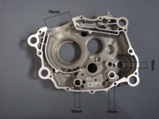 Bočné veko motora 3164