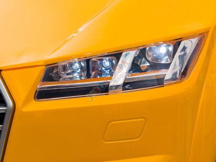 Joko Elektrické autíčko AUDI TT ROADSTER, 2x45W motor, žlté PA0143 ZO