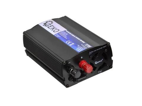 Menič napätia 12V/230V 350/700W - GEKO G17002