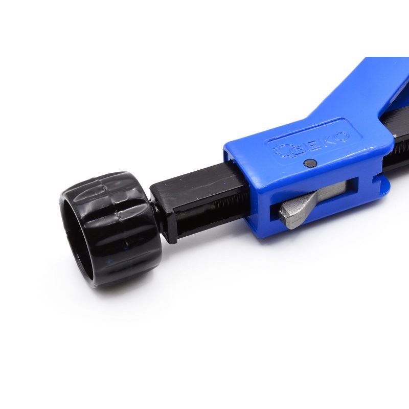 Rezač rúrok PCV 3-64mm - GEKO G01377