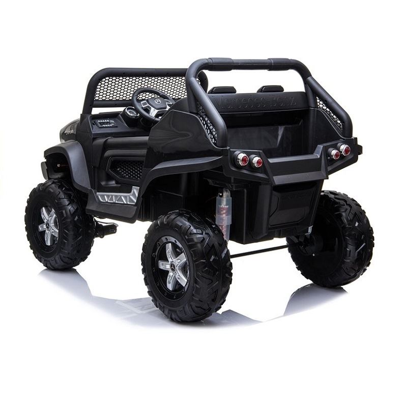 LeanToys l3967 Elektrické autíčko Mercedes Unimog, 4x4, 12V, 2,4 GHz dialkové ovládanie, otváravé dvere, čierna
