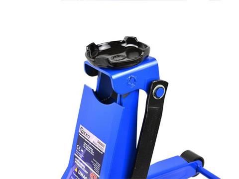 Pojazdný nízkoprofilový hydraulický zdvihák 4T - GEKO G02033