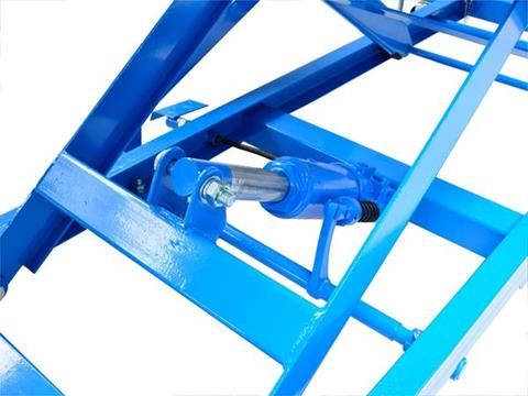Hydraulický plošinový zdvihák na motocykle 450kg - GEKO G02185